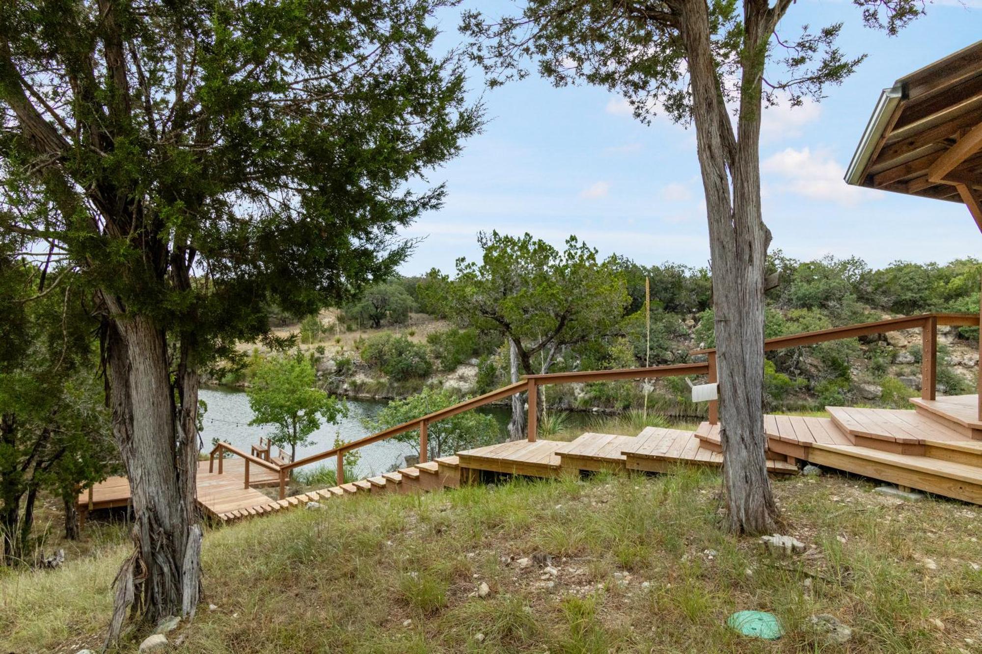 Hotel Hondo Creek Hideaway à Tarpley Extérieur photo